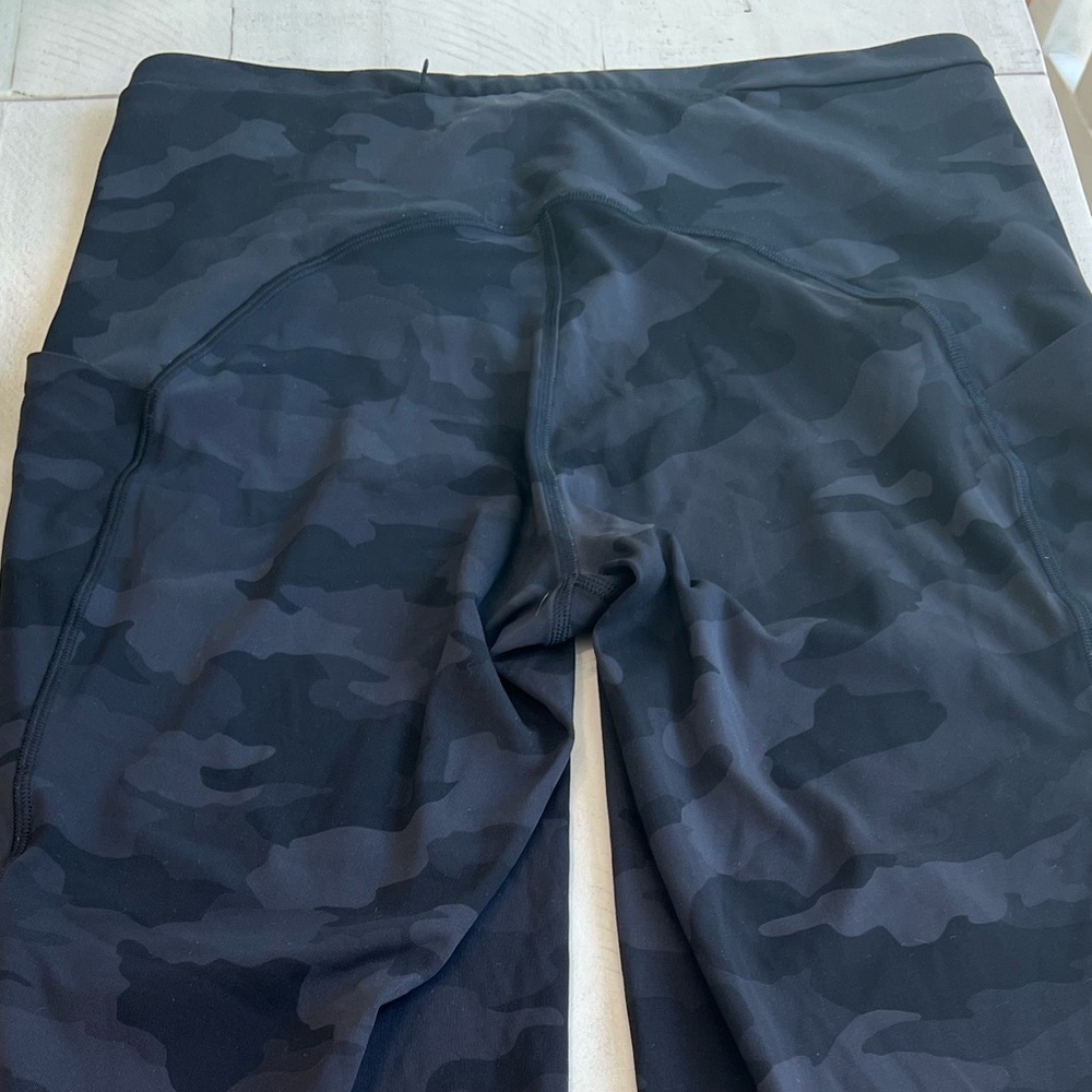 Camo Capri Lululemon Leggings